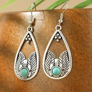 NEW The Naomi dangle Earrings Boho Turquoise color - Boutique
